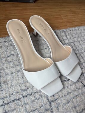 Nine West Slip on Sandals - white 8.5